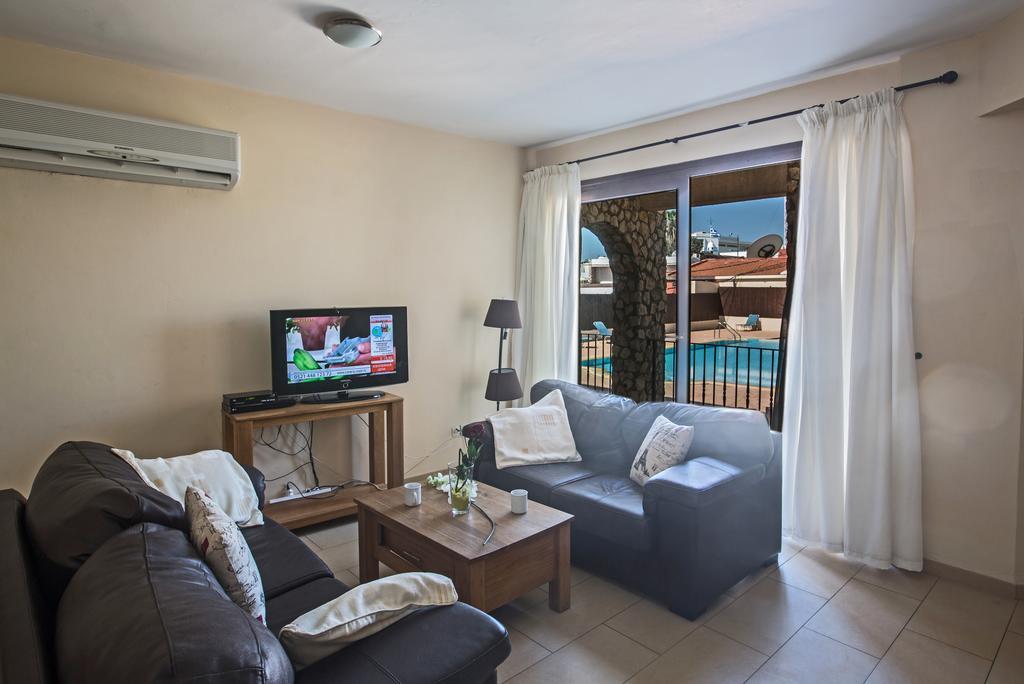Napiana Apartments Ayia Napa Eksteriør billede